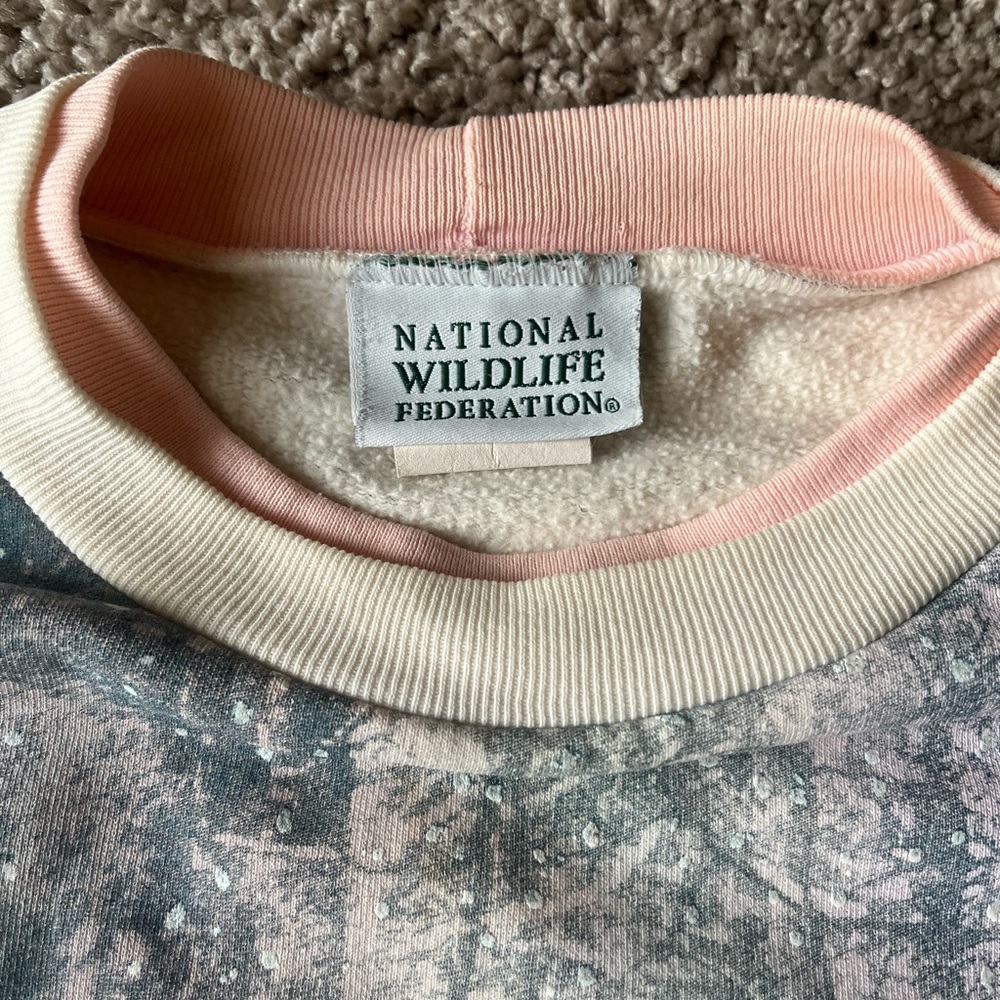 Vintage National Wildlife Federation Women's Pink Deer Print Crewneck Sweater - Picture 5 of 6